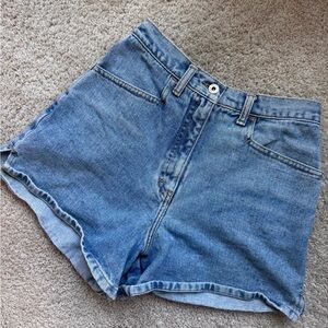 SOLD Ann Taylor Vintage Women Blue Denim Cut Off Shorts Size 6 High Rise